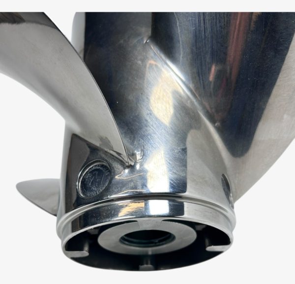 mercury-rev-4-xp-4-x-14-6-x-19-revolution-4-xp-pro-finish-propeller-lh-felix-ommo33069-20250411-123825-11931