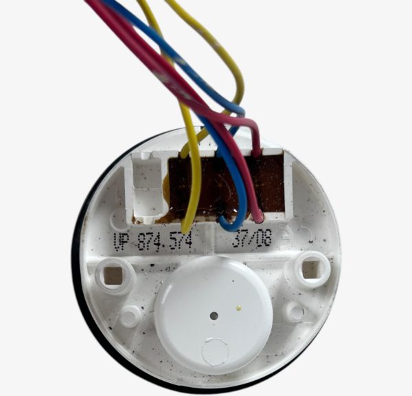 volvo-penta-vp874574-oil-pressure-0-100-psi-gauge-minor-blemishes-felix-ommo33069-20250407-142515-436314