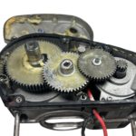 lewmar-700-pro-series-horizontal-windlass-12v-for-parts-brandon-y-20250610-145559-374249