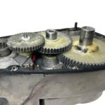 lewmar-700-pro-series-horizontal-windlass-12v-for-parts-brandon-y-20250610-145621-427888