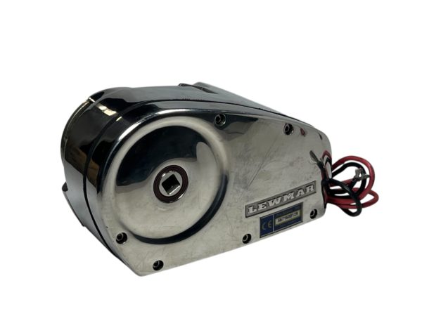 lewmar-700-pro-series-horizontal-windlass-12v-for-parts-brandon-y-20250610-150033-207182