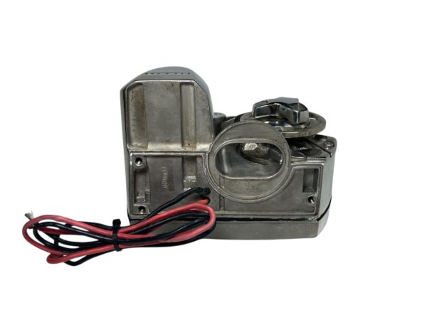 lewmar-700-pro-series-horizontal-windlass-12v-for-parts-brandon-y-20250610-150040-406156