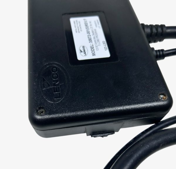 lenco-marine-30072-001-123-sc-control-box-chipped-screw-hole-felix-ommo33069-20250714-110043-172302