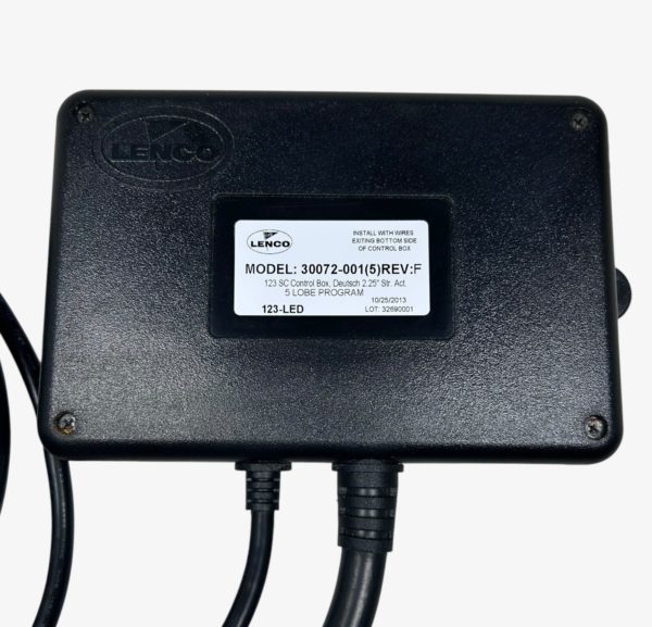 lenco-marine-30072-001-123-sc-control-box-chipped-screw-hole-felix-ommo33069-20250714-110047-603986