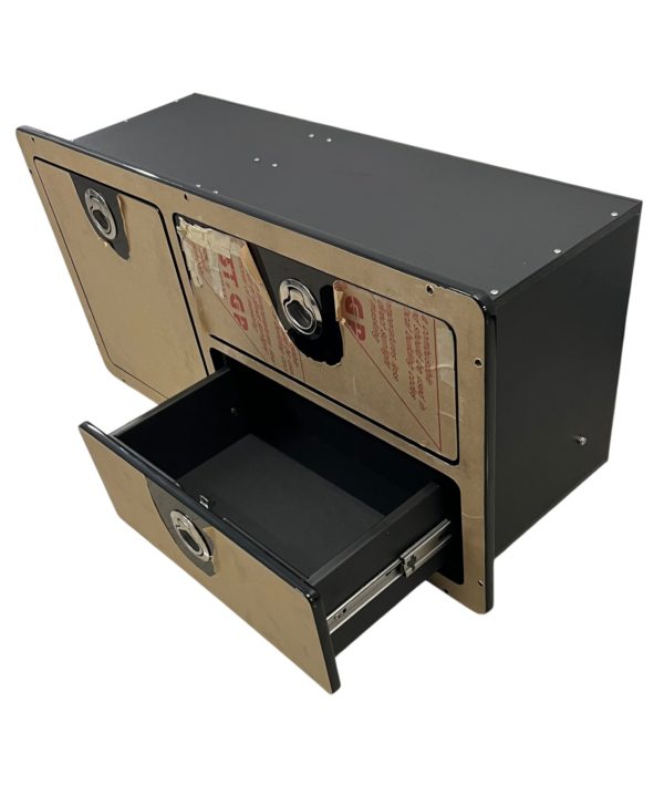 marine-storage-box-face-dimension-15in-x-31in-poly-new-brandon-y-20250725-111035-158255