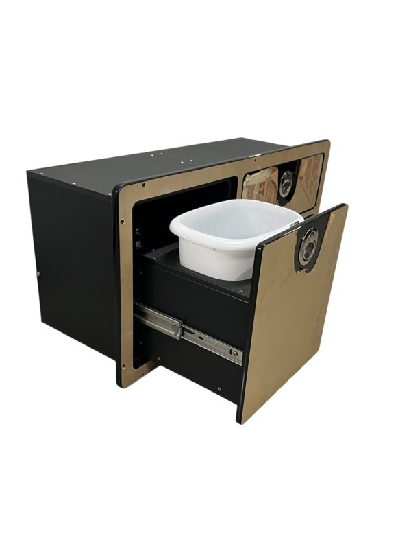 marine-storage-box-face-dimension-15in-x-31in-poly-new-brandon-y-20250725-111047-535212