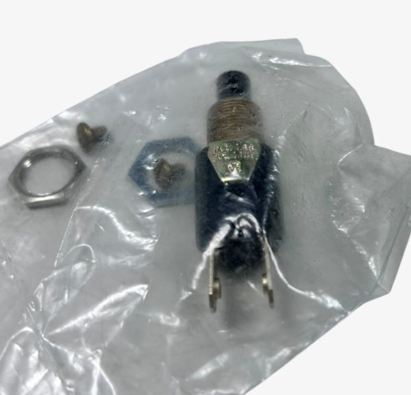 selecta-switch-ss213-13-push-button-switch-for-lamps-small-motors-appliances-felix-ommo33069-20250724-160917-79598