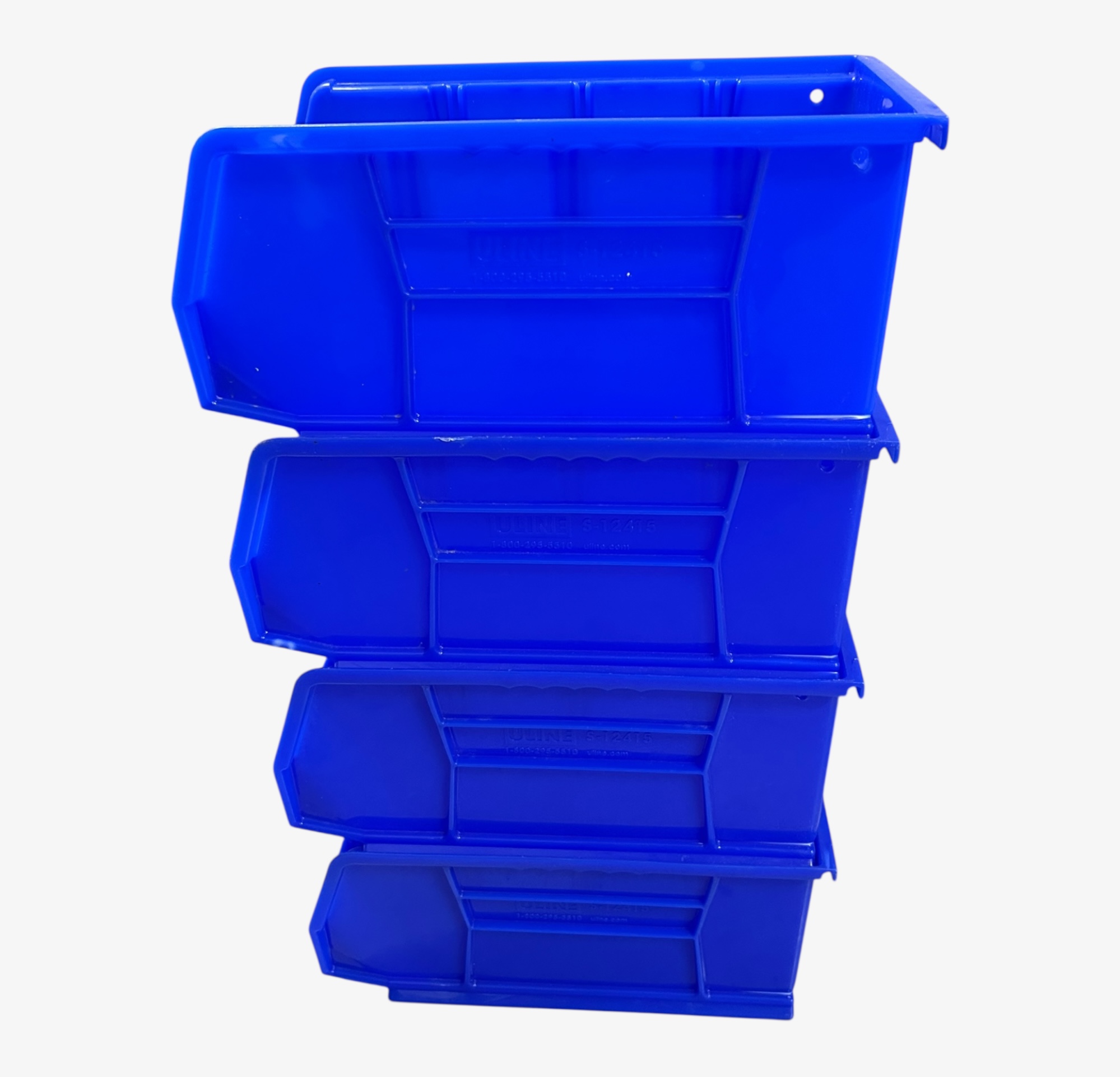 thumbnail image 2 of AKRO MILS 30-210 Plastic Stackable Bins – 5.5 X 4 X 3 Inches – Yellow – Used 2 of 2