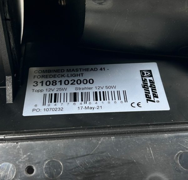 aqua-signal-3108102000-combined-masthead-41-foredeck-light-12v-felix-ommo33069-20250818-112956-6065