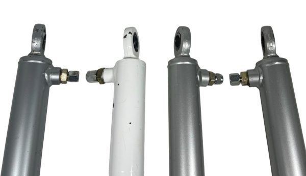 hydraulic-cylinders-lot-of-4-dual-fittings-13-3-8in-tube-length-lot-for-parts-brandon-y-20250801-114107-260042