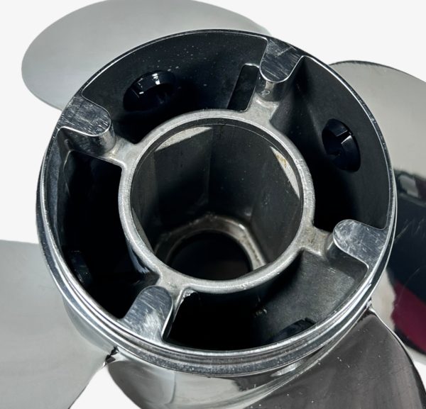 mercury-4-x-14-6-x-21-5p-rev-4-xp-pro-finish-ss-propeller-rh-felix-ommo33069-20250805-090318-27327