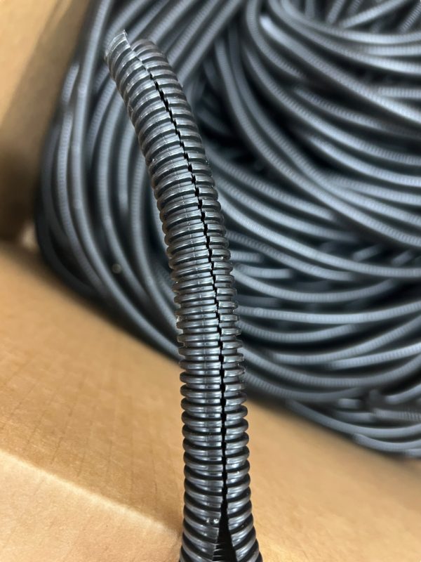 novaflex-128bl-00500-00-split-loom-hose-1-2in-id-1100ft-box-new-brandon-y-20250801-125851-816176