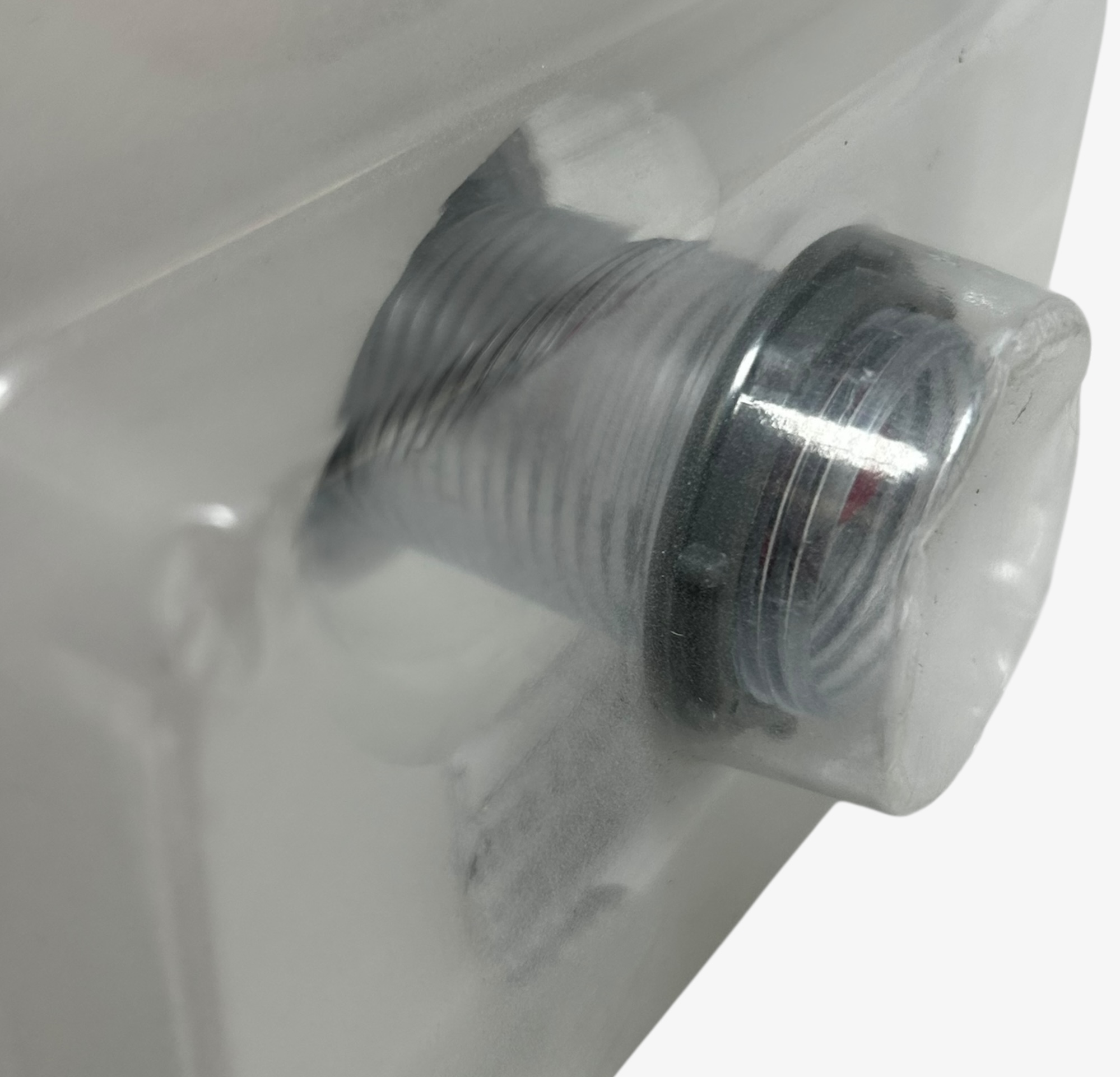 lumitec-101621-lutra-full-color-rgbw-livewell-light-340-lumens-10-30vdc-felix-ommo33069-20250922-125928-999538