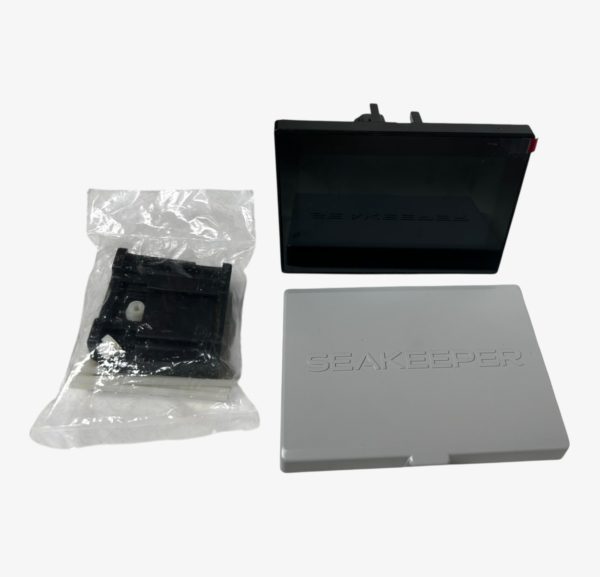 seakeeper-30298-7-touch-screen-control-display-5-w-sun-cover-felix-ommo33069-20250916-132343-92290