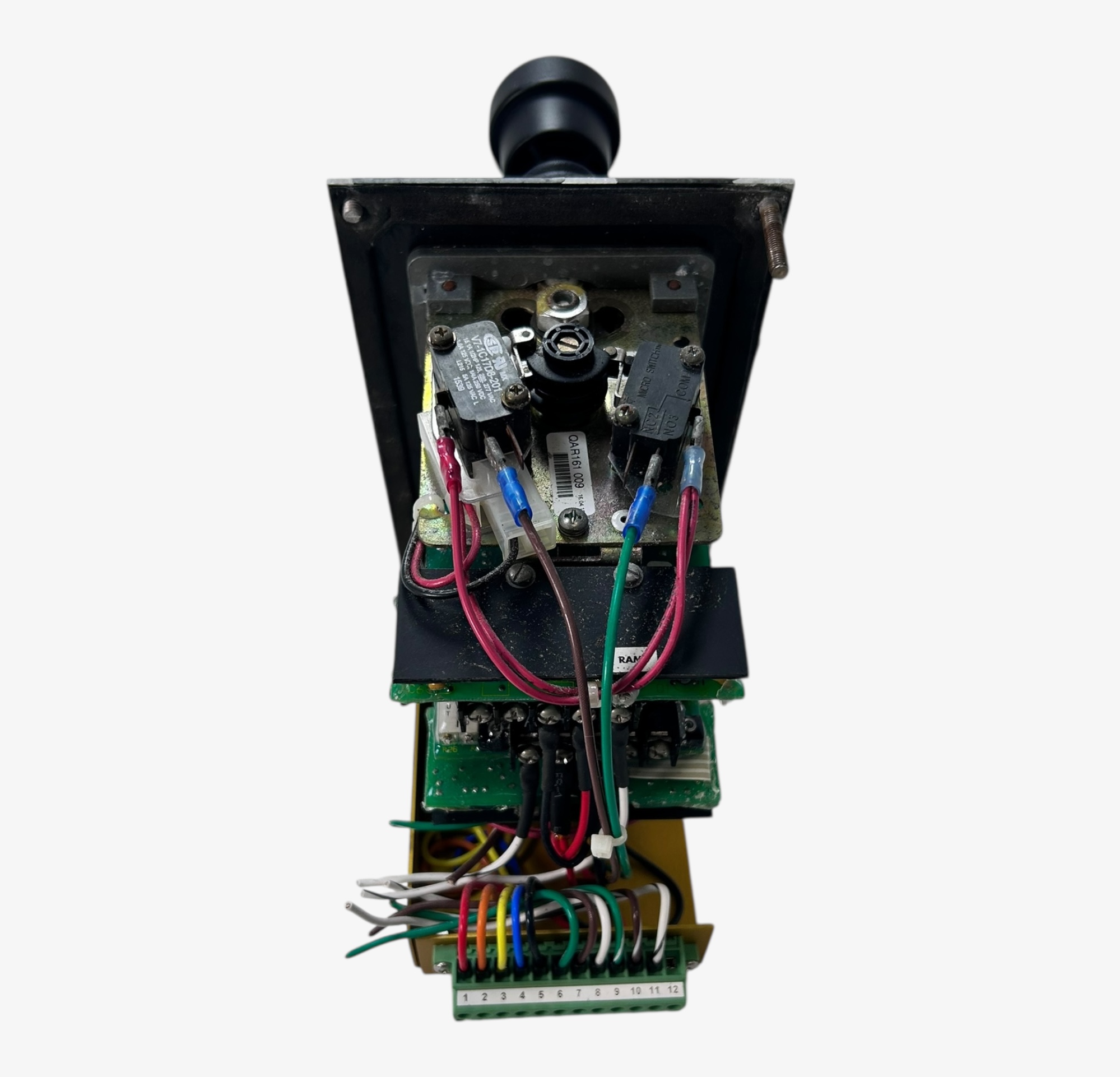 abt-trac-27563-double-joystick-thruster-control-station-cosmetic-wear-felix-ommo33069-20251021-164905-896708