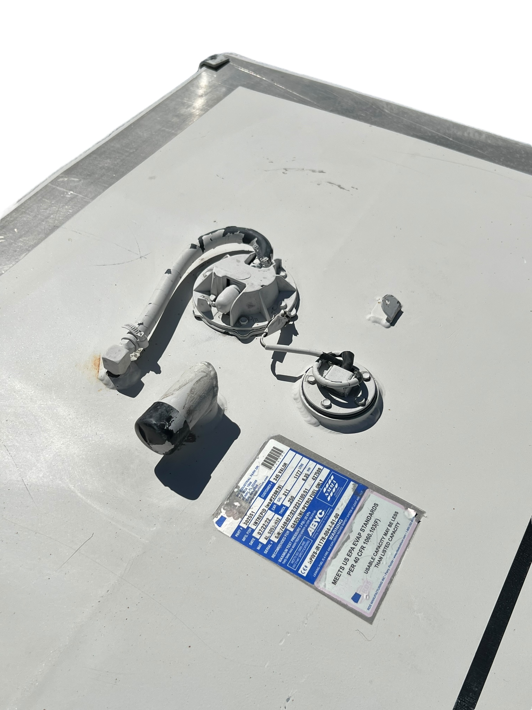 aluminum-fuel-tank-311-gallon-capacity-thickness-25in-88in-x-45in-x-23in-new-brandon-y-20251014-151744-512140