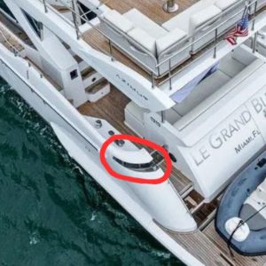 azimut-66-fly-rear-port-side-tie-down-mount-minor-cosmetic-blemishes-brandon-y-20251009-115032-448843