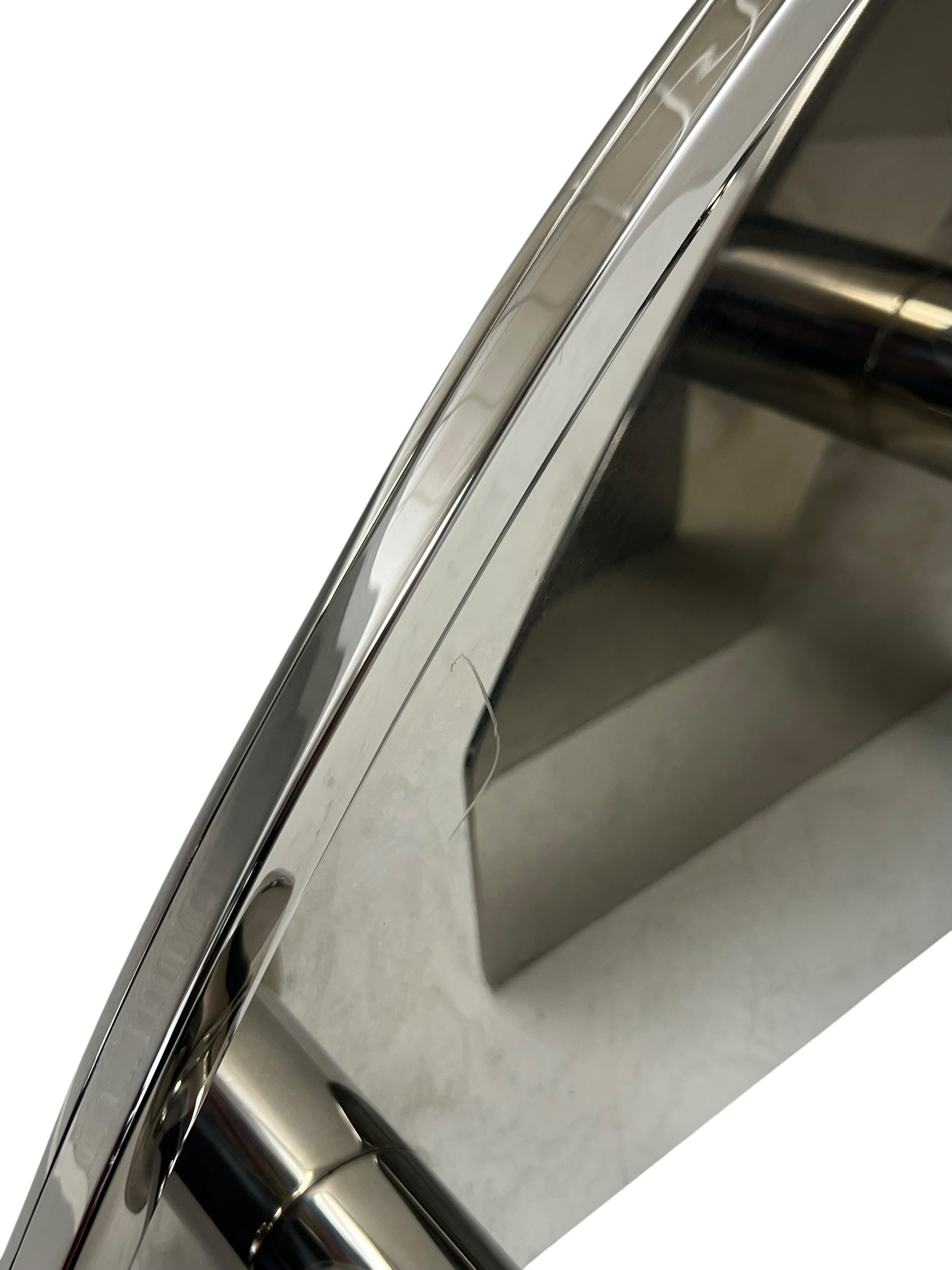 azimut-66-fly-rear-port-side-tie-down-mount-minor-cosmetic-blemishes-brandon-y-20251009-115248-259705