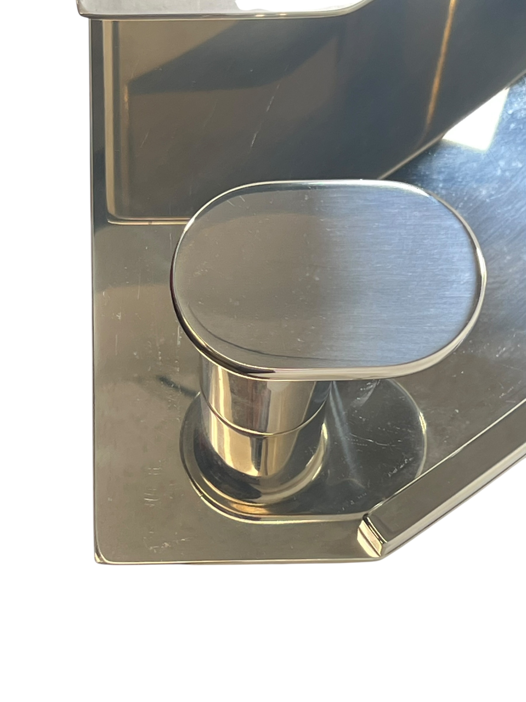 azimut-66-fly-rear-stbd-side-tie-down-mount-minor-cosmetic-blemishes-brandon-y-20251022-082127-53458