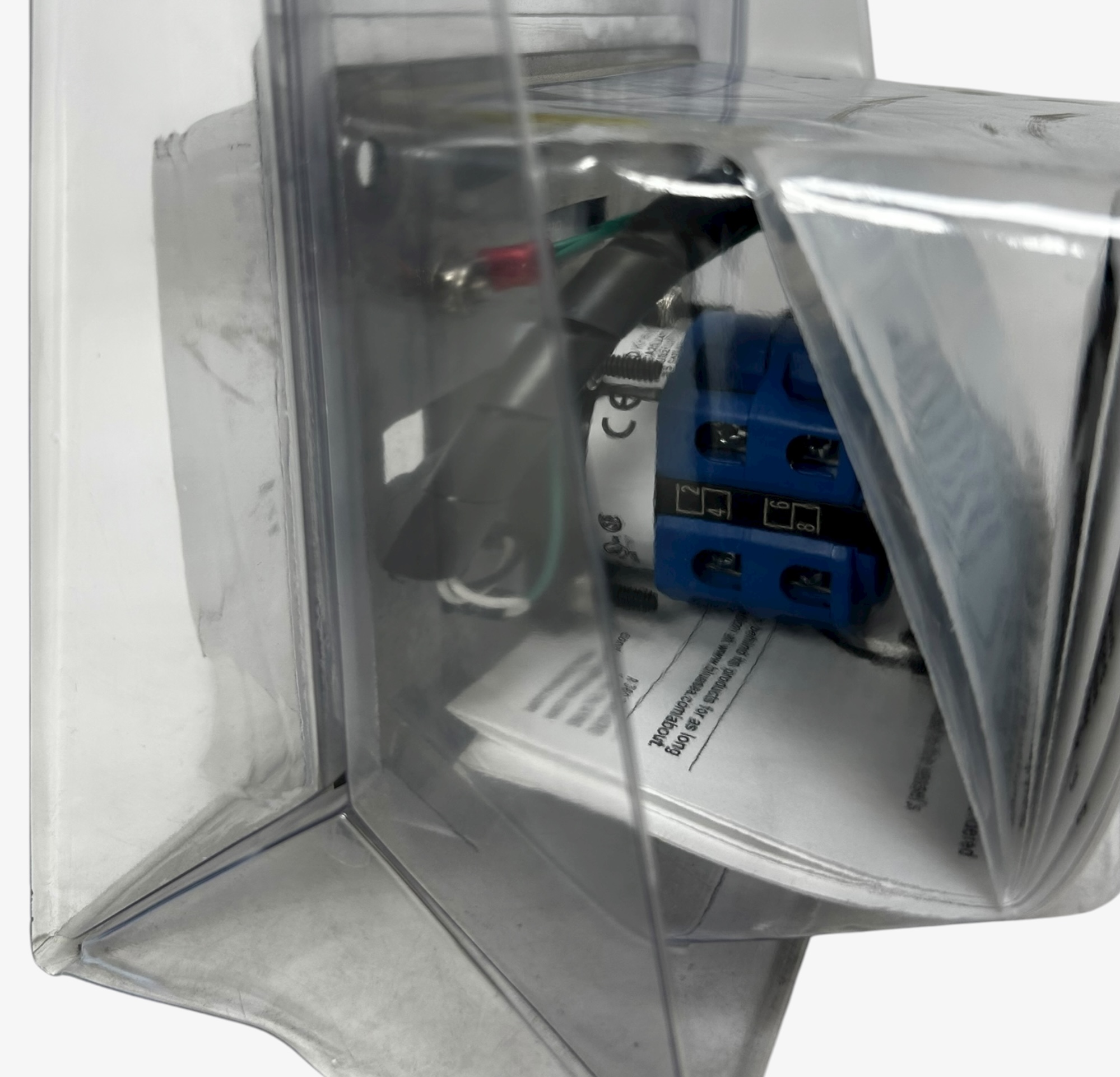 blue-sea-systems-8367-ac-power-distributions-source-selector-panel-120v-felix-ommo33069-20251003-084432-389414