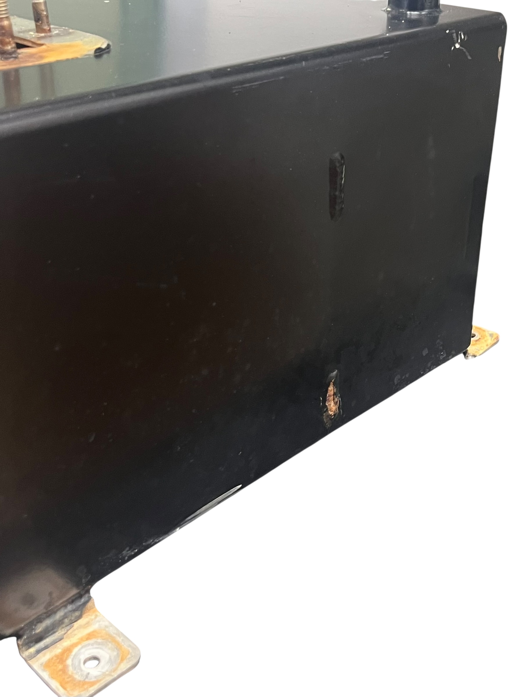 freeman-boats-4-outlet-sea-chest-l-24in-x-w-10in-x-h-8in-oem-corrosion-brandon-y-20251010-130200-164379