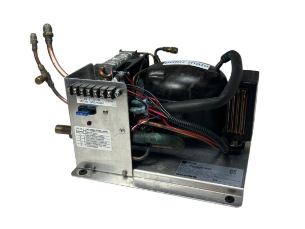 grunert-pmeaw08-12vdc-marine-refrigeration-dc-condenser-arctic-series-r134a-brandon-y-20251003-112344-873213
