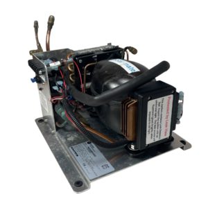 grunert-pmeaw08-12vdc-marine-refrigeration-dc-condenser-arctic-series-r134a-brandon-y-20251003-112353-113175