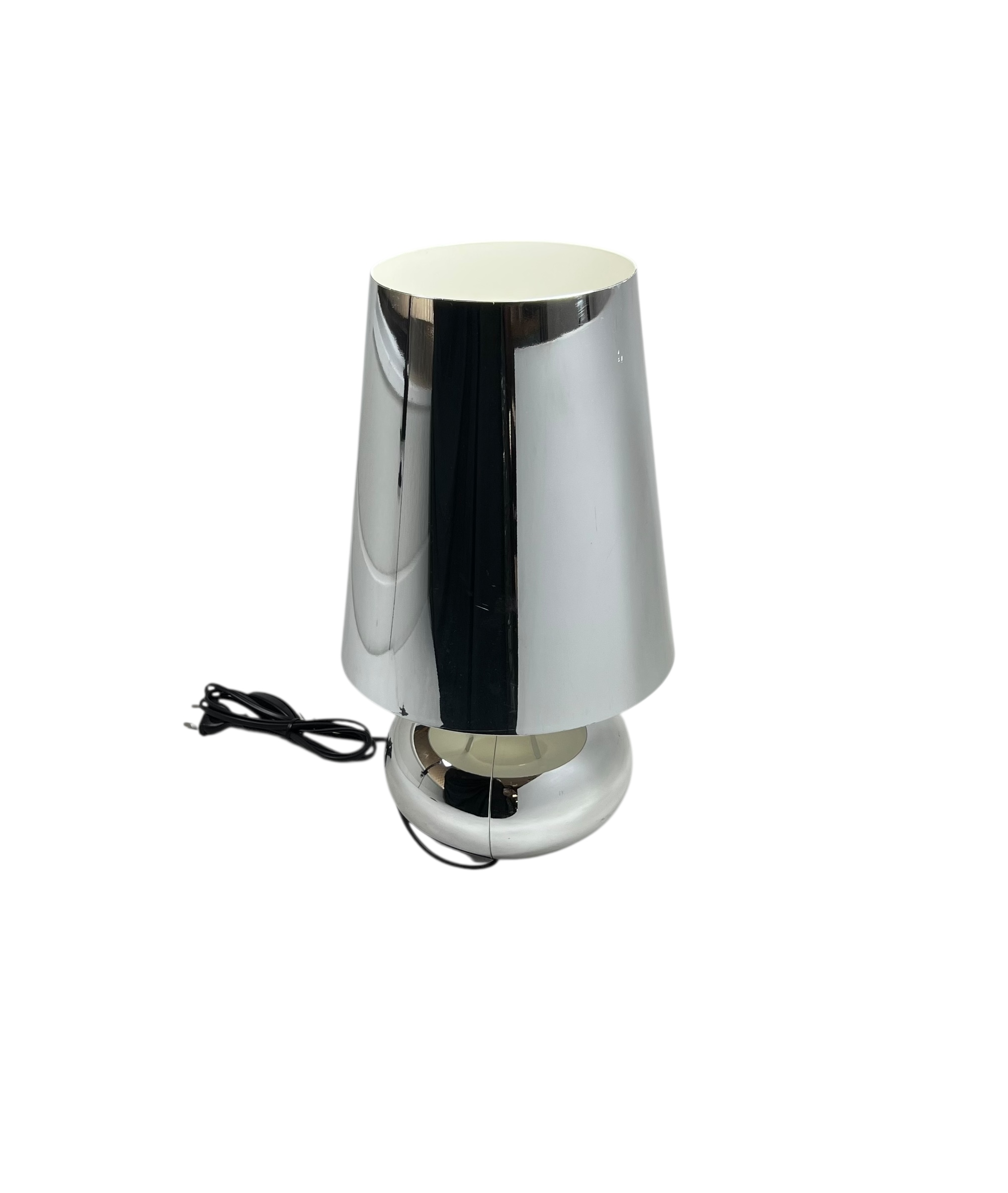kartell-cindy-table-lamp-platinum-european-plug-cosmetic-blemishes-oem-brandon-y-20251009-143211-93622
