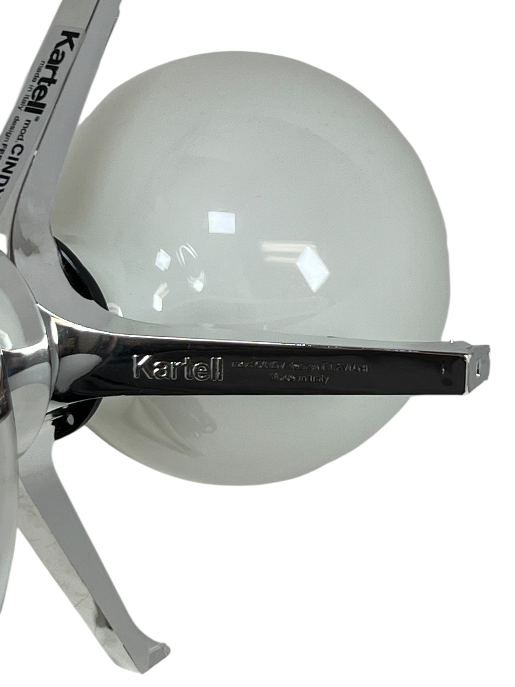 kartell-cindy-table-lamp-platinum-european-plug-cosmetic-blemishes-oem-brandon-y-20251009-143309-921040