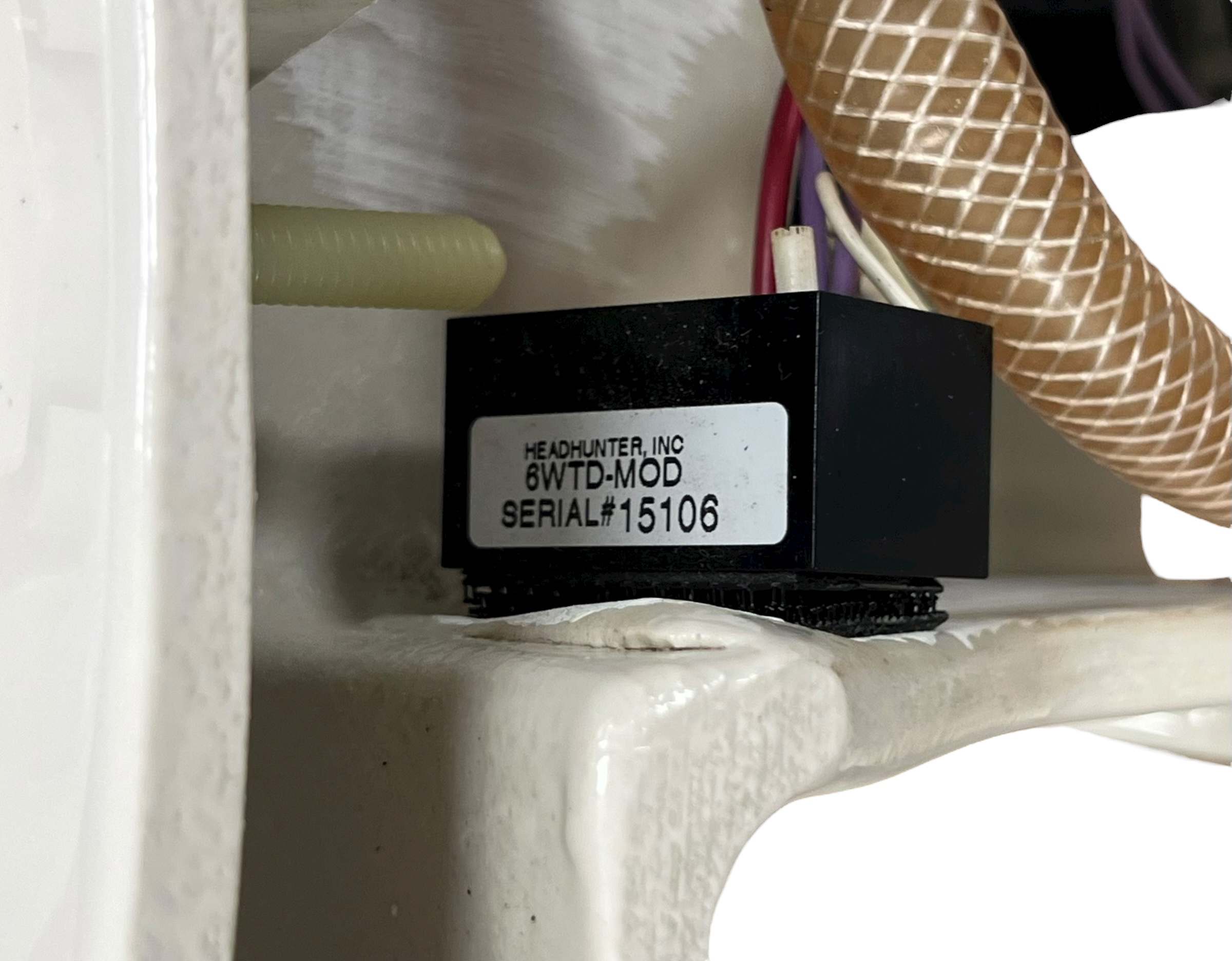 headhunter-ncs-3-royal-flush-neo-classic-toilet-bone-color-new-oem-brandon-y-20251105-122233-412109