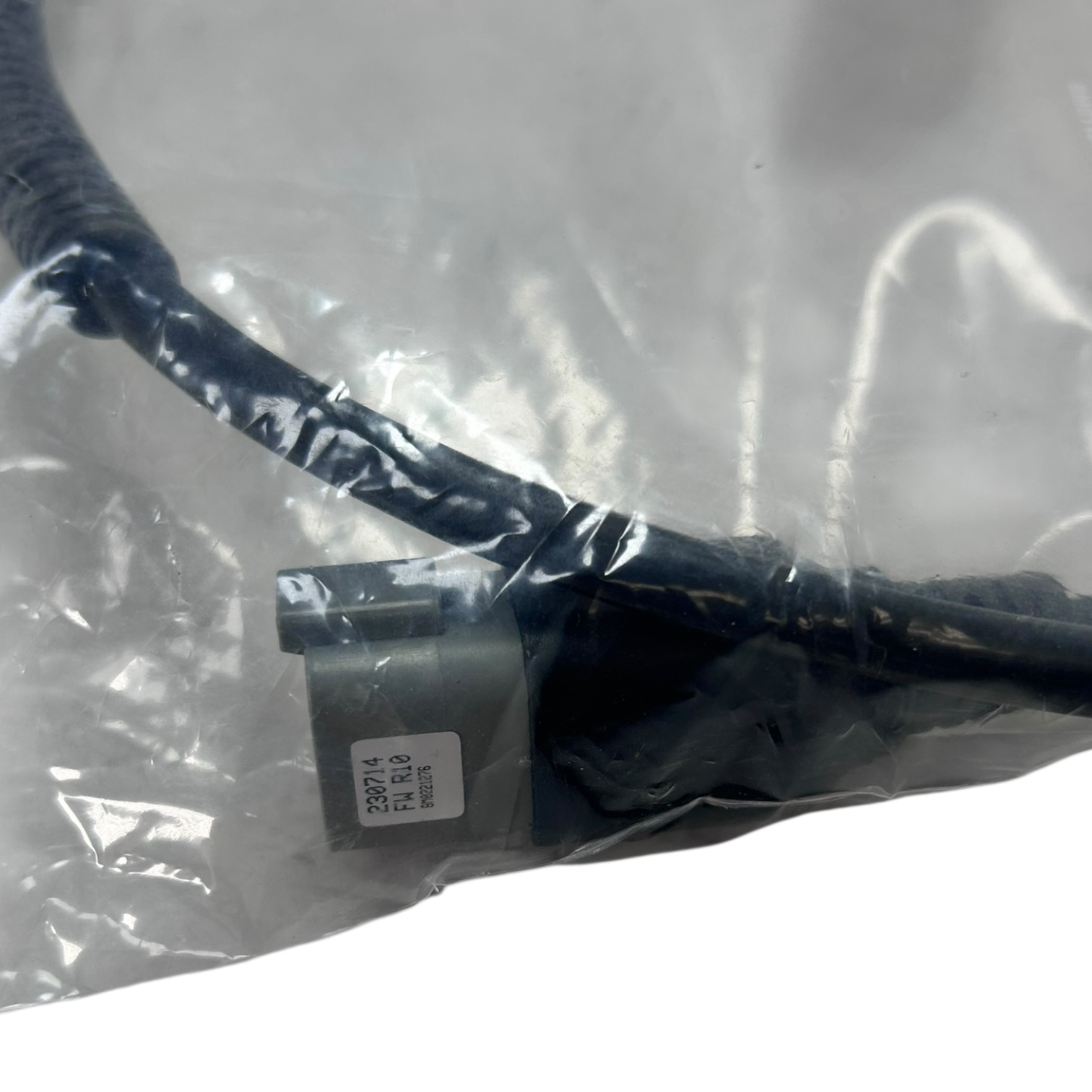 mercury-marine-8m0220977-steering-sensor-assembly-oem-new-felix-ommo33069-20251103-164903-315062