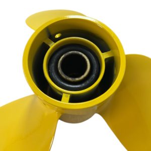 evinrude-johnson-3-x-13-1-2-x-18-rh-yellow-ss-propeller-763953-demo-prop-felix-ommo33069-20251229-124857-772384