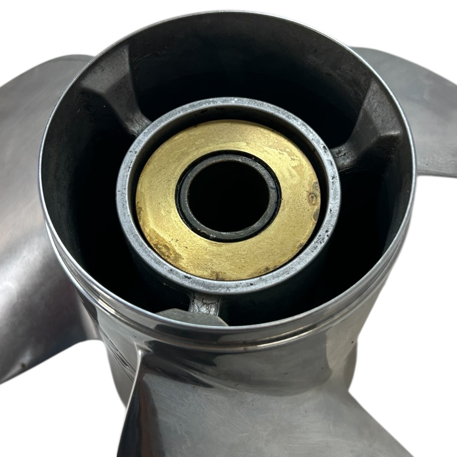 evinrude-johnson-3-x-14-3-4-x-19p-viper-propeller-176630-lh-felix-ommo33069-20251229-120236-199614