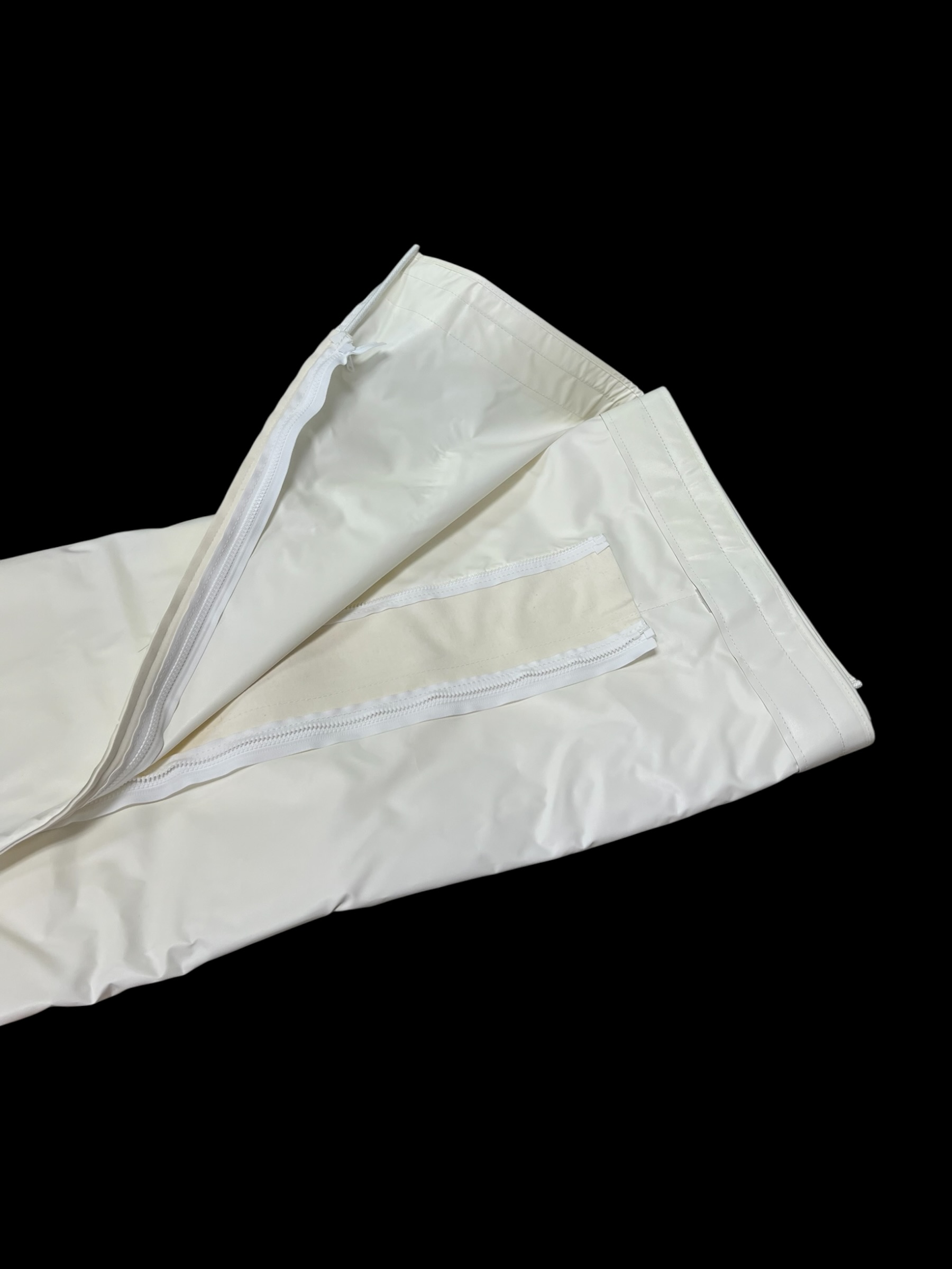 azimut-yachts-fly-64-retractable-curtain-sliding-sheet-for-top-awning-white-new-brandon-y-20260224-111456-23333