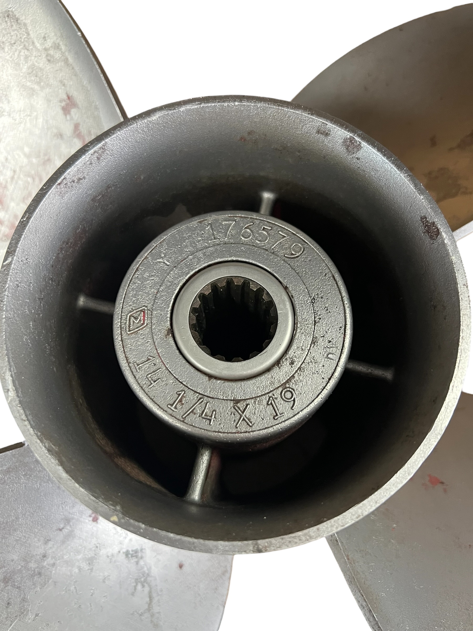 evinrude-johnson-3-x-14-1-4-x-19-lh-renegade-ss-propeller-176579-oem-brandon-y-20260305-091013-261134