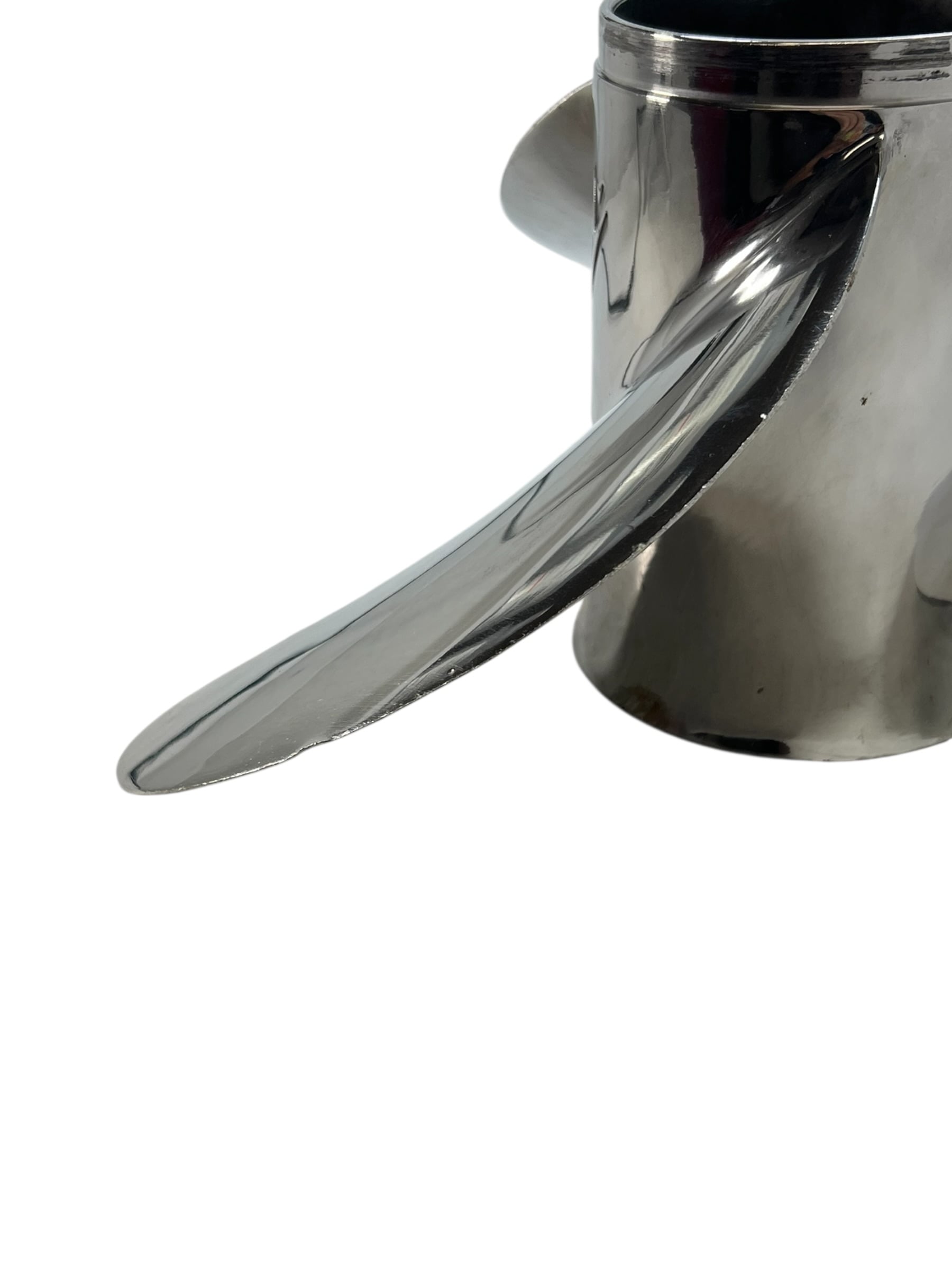 evinrude-johnson-3-x-15-1-4-x-19-rh-rebel-ss-propeller-oem-minor-damages-brandon-y-20260305-095254-936741