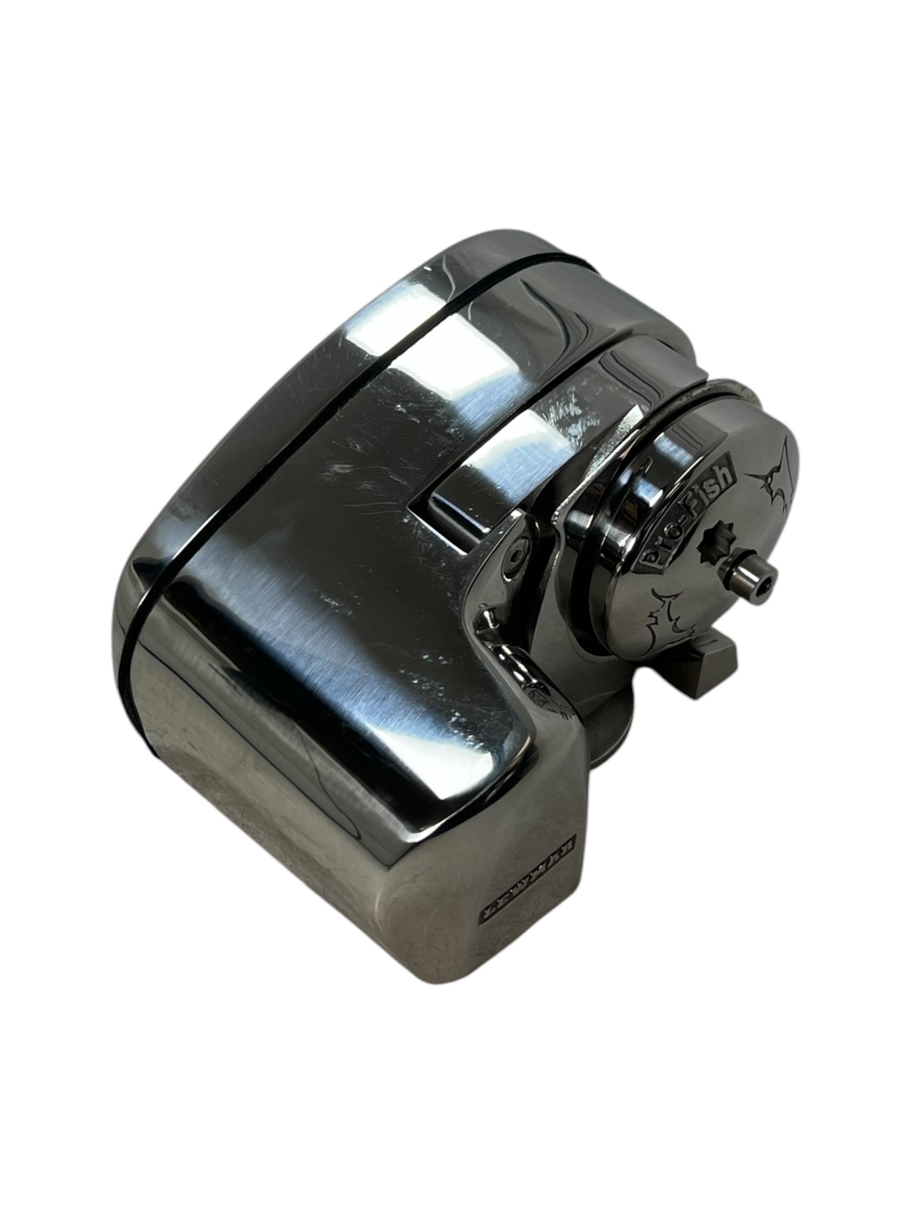 lewmar-pro-fish-1000-horizontal-windlass-1000-lbs-pull-12v-5-16-iso-gypsy-blem-brandon-y-20260328-110346-201879