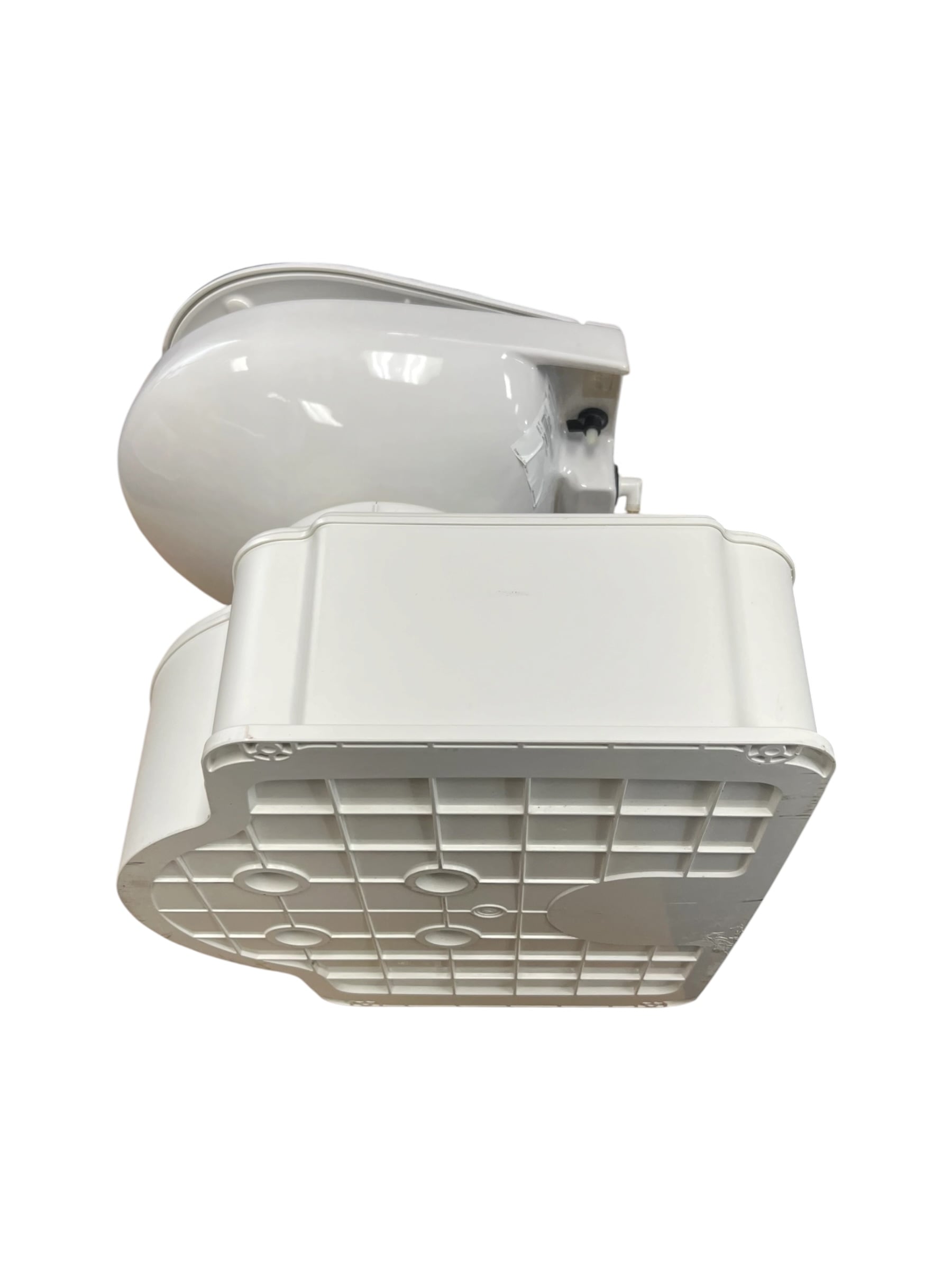 dometic-m65-700-m65-marine-gravity-toilet-holding-tank-blemishes-brandon-y-20260430-084641-308417