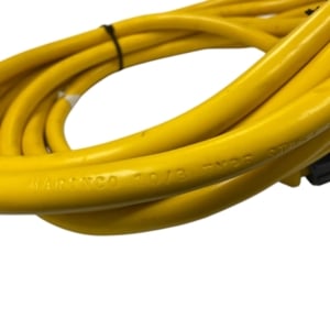 marinco-marine-shore-power-30a-125v-10-awg-3-25-blemished-rubby-pueyo-20260406-100536-368218