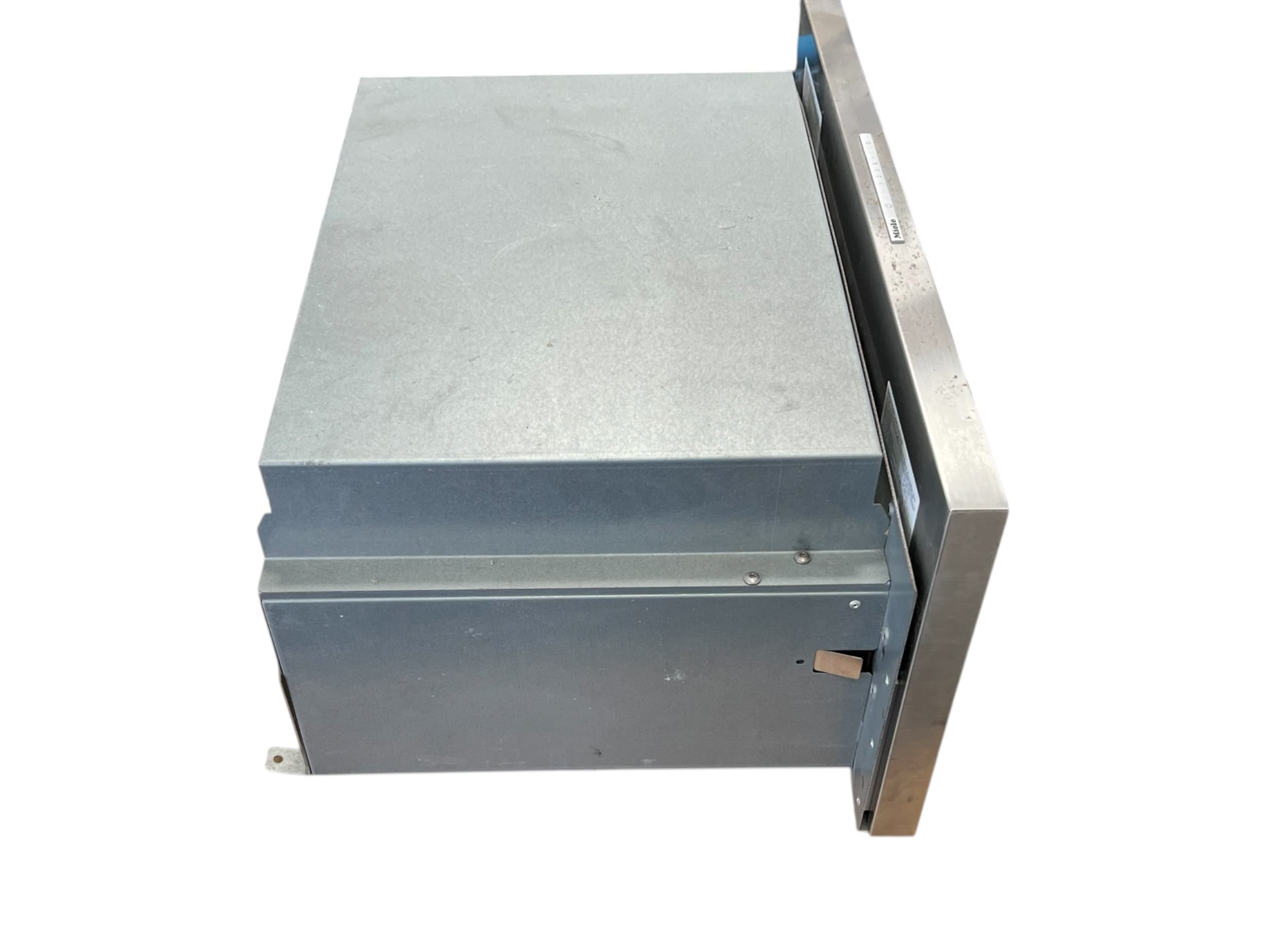 miele-da3496-under-cabinet-range-hood-24-slide-out-120v-60hz-missing-light-brandon-y-20260429-160730-148101