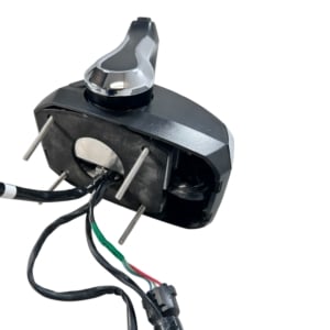 suzuki-67200-98l00-single-engine-control-box-spc-2-0-fly-by-wire-scratches-felix-ommo33069-20260430-095319-423489