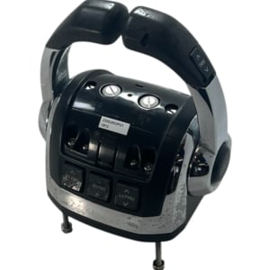 volvo-penta-twin-engine-ips-control-head-top-mount-23062603-pitting-blem-brandon-y-20260427-110914-672219