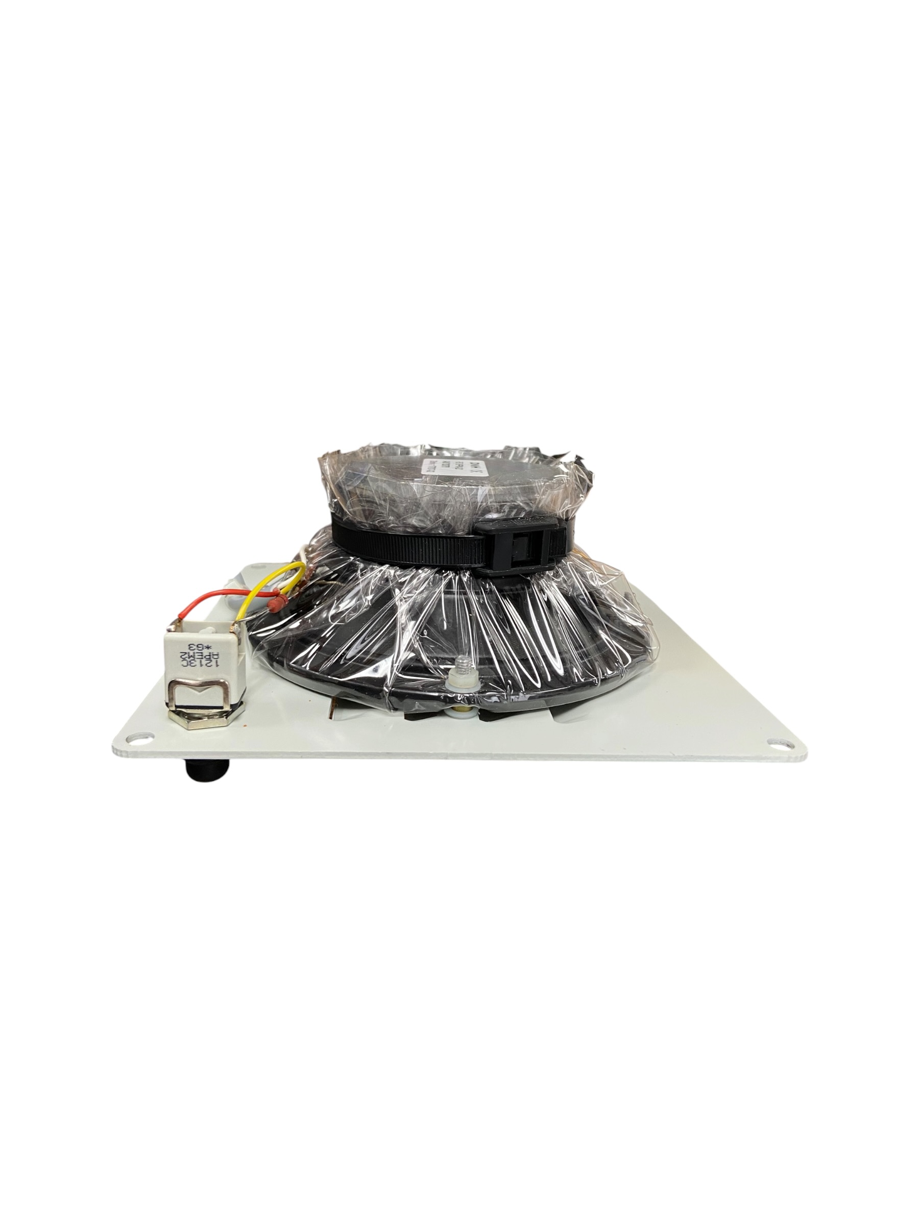 amplidan-sam-electronics-820015006-marine-intercom-enclosure-substation-new-rubby-pueyo-20260529-090806-255310