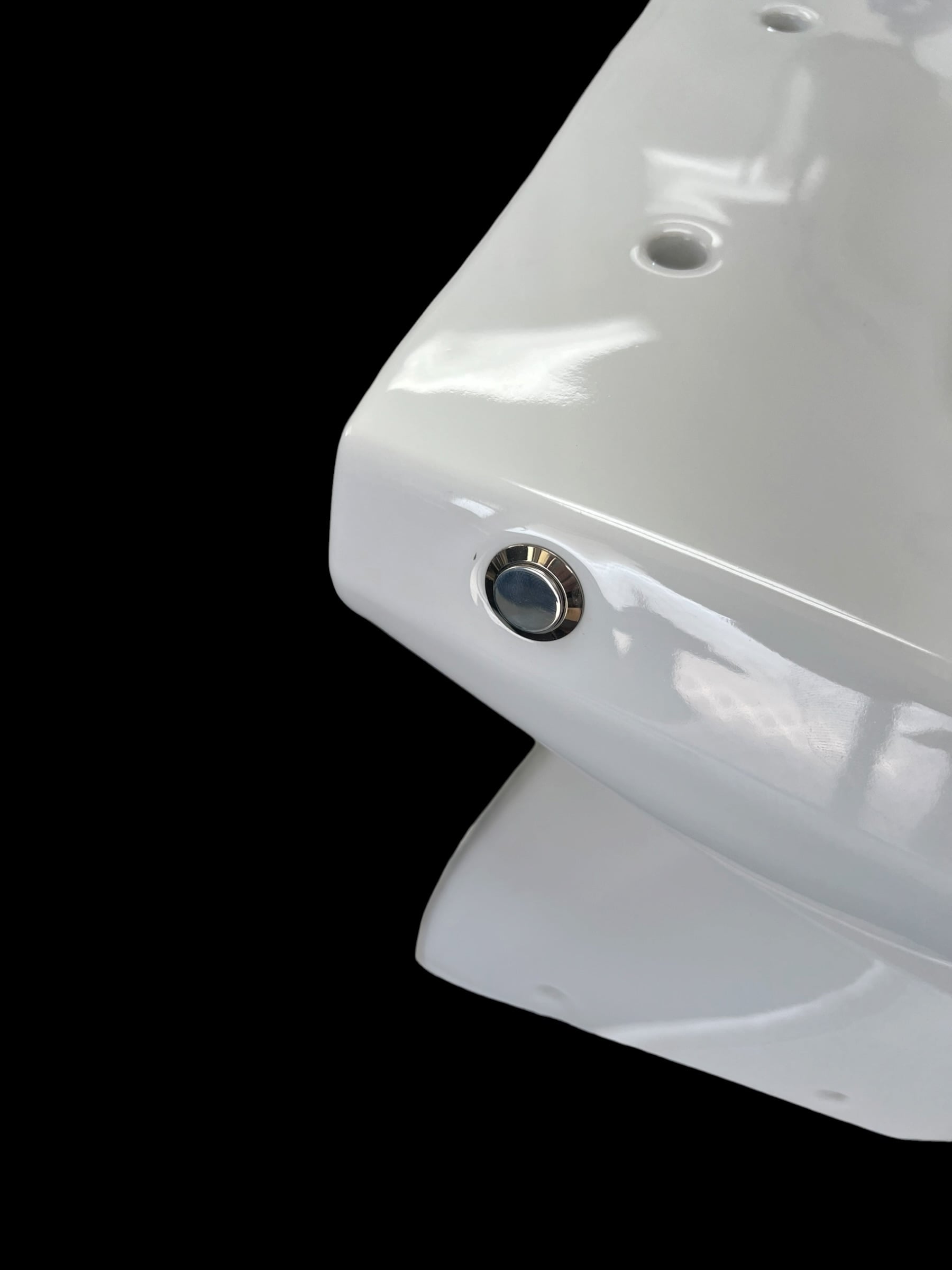 headhunter-royal-flush-espresso-marine-toilet-w-multitouch-control-system-new-brandon-y-20260522-154832-894059