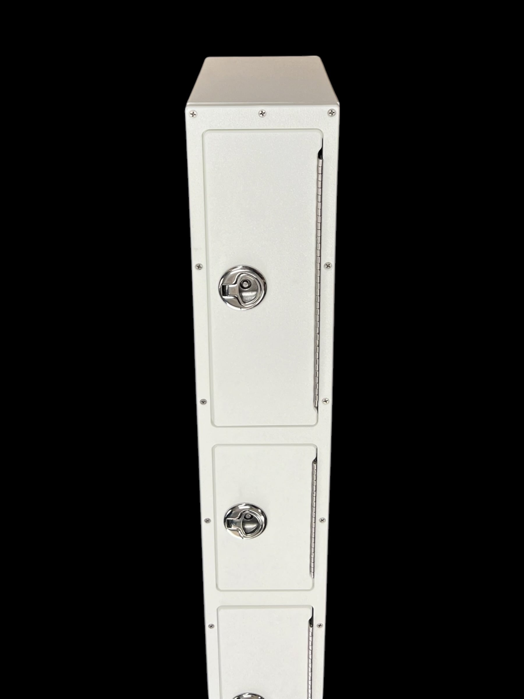 jet-tech-boat-leaning-post-tackle-center-under-mount-w-33-1-8-x-h-5-x-d-9-3-4-brandon-y-20260502-125625-943006