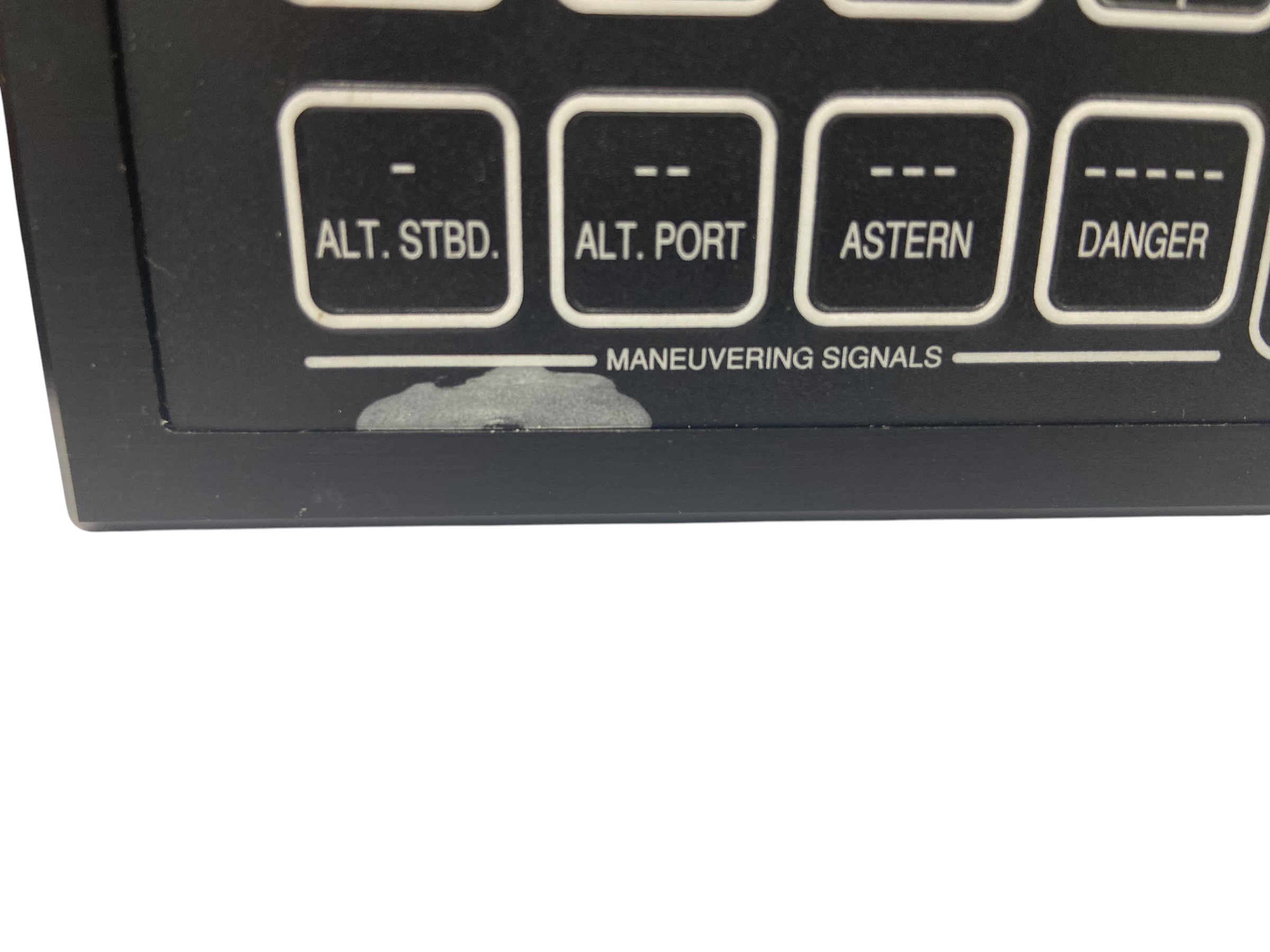 kahlenberg-m-512-sound-light-signal-controller-cosmetic-peeling-see-details-rubby-pueyo-20260513-132225-143218