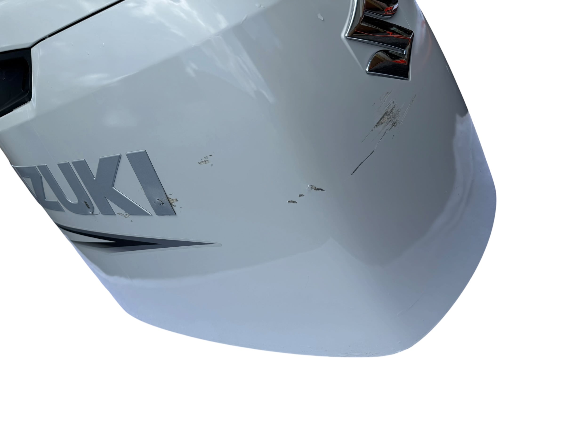 suzuki-61420-98810-y5s-outboard-engine-top-cowling-df300-4-stroke-damaged-oem-rubby-pueyo-20260505-102743-131187