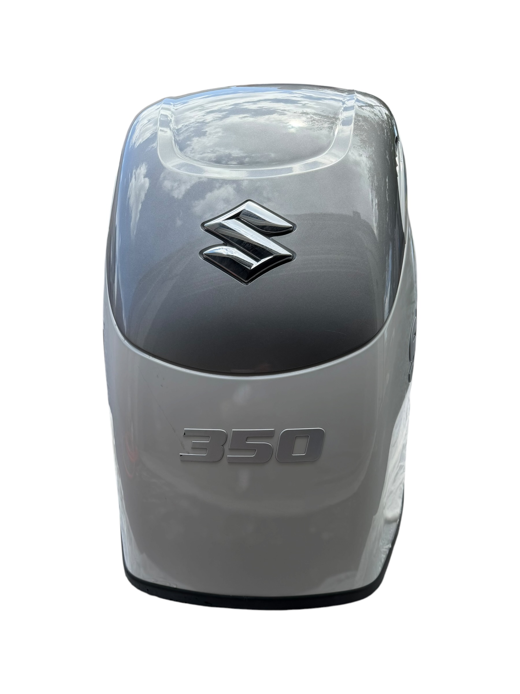 suzuki-61420-98823-bbk-outboard-engine-cover-cowling-white-and-grey-df350-rubby-pueyo-20260504-170636-474484