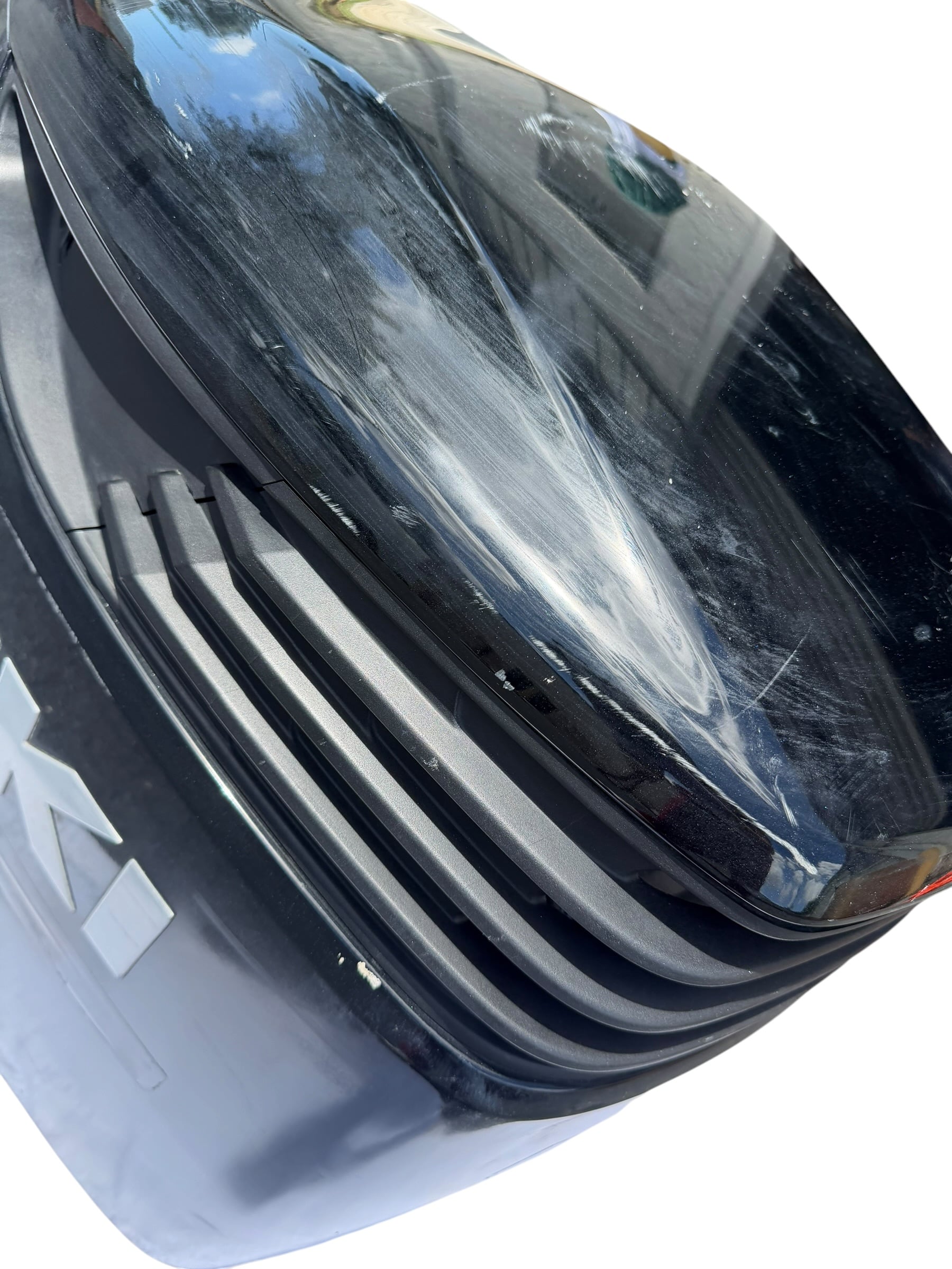 suzuki-outboard-engine-top-cowling-df300-4-stroke-black-scratches-oem-rubby-pueyo-20260505-095754-150850