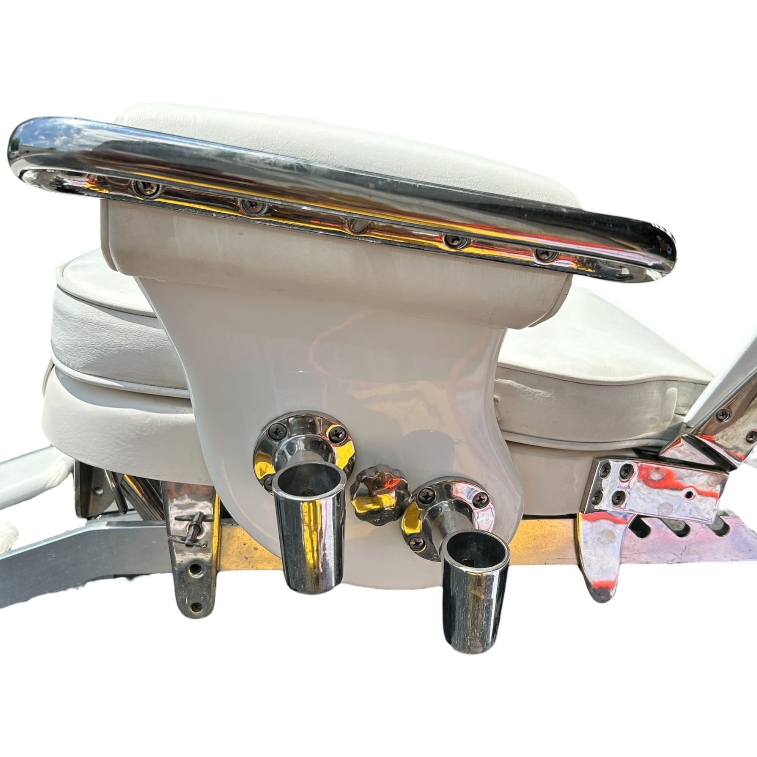 blue-water-marine-fighting-chair-white-w-foot-rest-some-blemishes-damage-felix-ommo33069-20260611-142125-289375